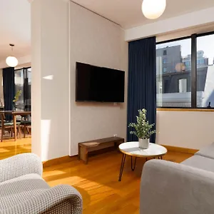 Limehome Rua Eca De Queiroz Apartment